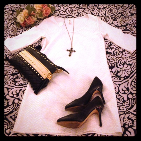 Beautiful white mini dress