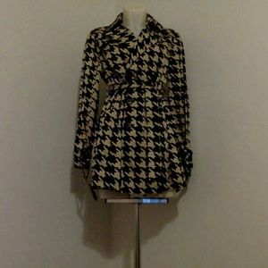 VERTIGO PARIS Houndstooth trench coat
