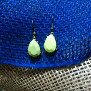 Teardrop earrings