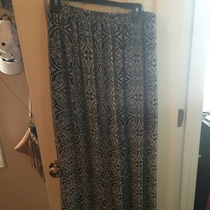 Francesca's maxi skirt!