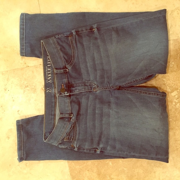 Ny&c jeggings. Ankle length. Size 4