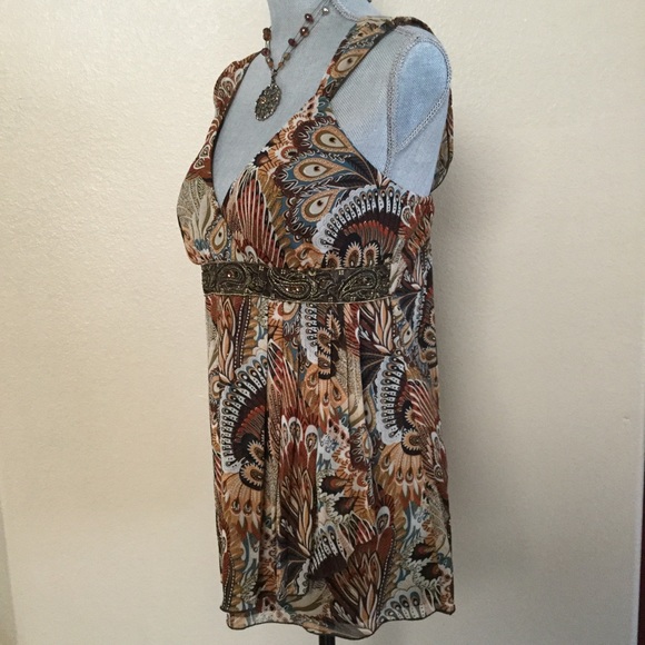 Beautiful Multi-Colored Tank Style Top - Picture 3 of 4