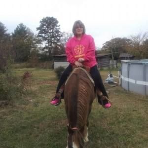 Meet your Posher, Sharon