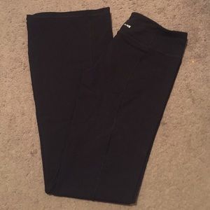 Lorna Jane yoga pants