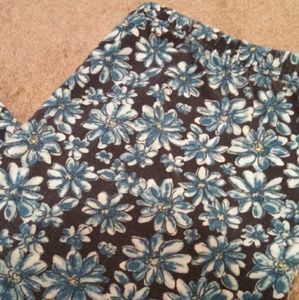 flower print capri leggings (free w purchase)