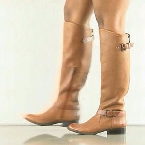 Jessica Simpson riding boots