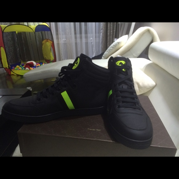 Brand New Men's Gucci Sneakers