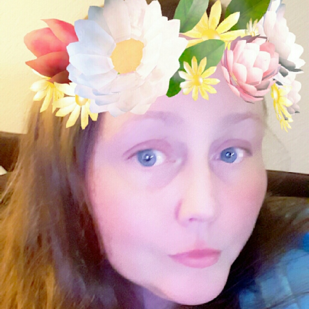 Meet your Posher, Niki