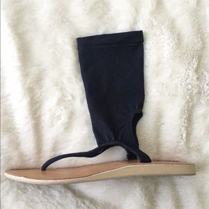 Listing for @torialexg- NWOT