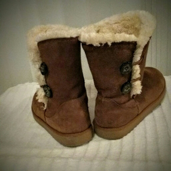 Boots - Picture 2 of 2