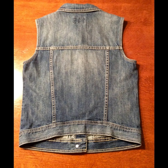 Hinge jean vest. - Picture 2 of 4
