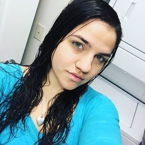 Meet your Posher, Mandi