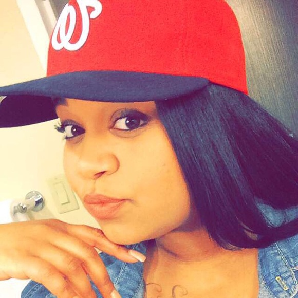 Meet your Posher, Christina - Picture 4 of 4