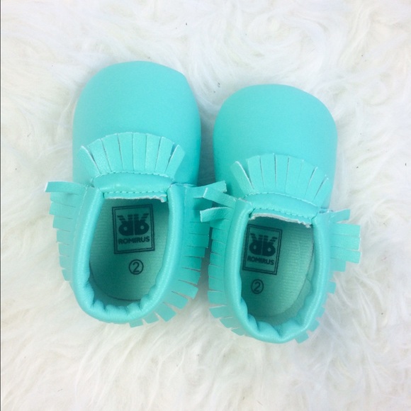 Baby Toddler Moccasin Hippie Shoes 6 12 24 Months - Picture 1 of 3