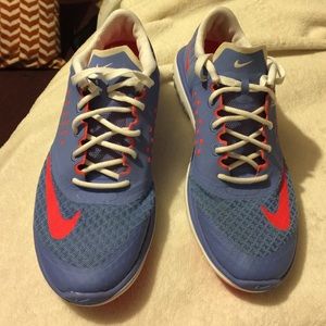 Nike's fit-sole tennis shoes