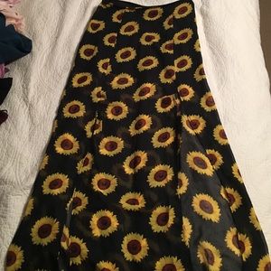 Sunflower maxi skirt.
