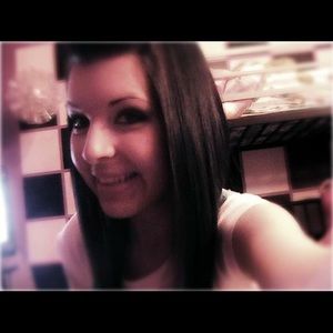 Meet your Posher, Rachel