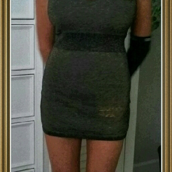 Dres - Picture 3 of 4