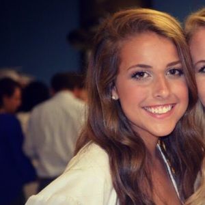 Meet your Posher, Rebecca