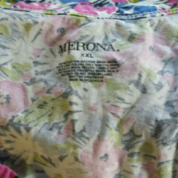 Conquer your Winter Blues! Floral SS Top sz XXL - Picture 3 of 3