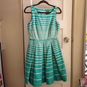 ✨HP 3/8/16!✨ Striped Green and White Dress