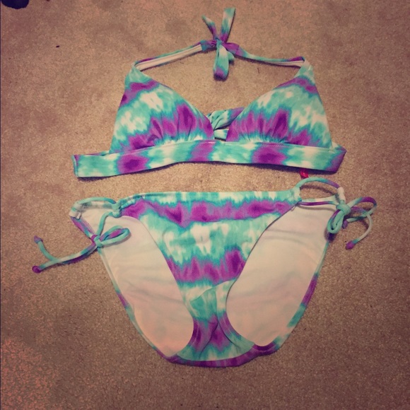 NWOT Victoria's Secret push up bikini