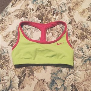NIKE DRI-FIT SPORTS BRA