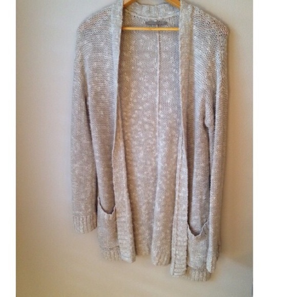 Rubbish long grey cardigan sweater. - Picture 4 of 4