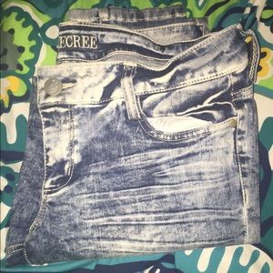 Never Worn acid wash jeans