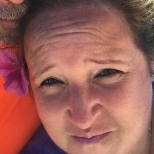 Meet your Posher, Annette