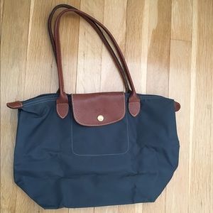 Longchamp Medium tote