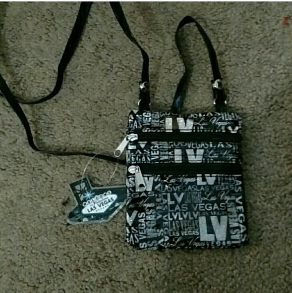 Vegas Cross Body