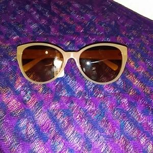 💣Versace Sunnies BNWT💣