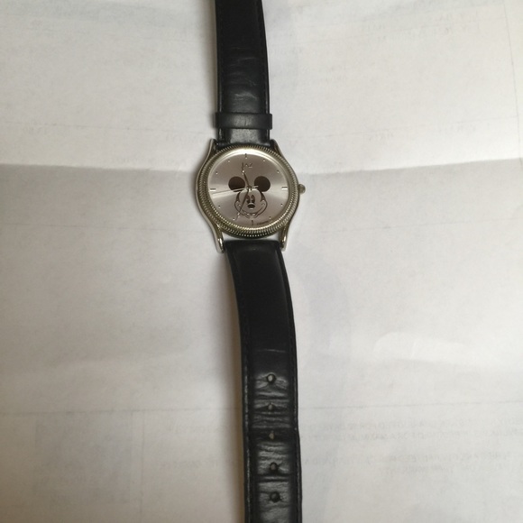 Vintage Jaz Mickey Mouse to watch the silver tone - Picture 1 of 4