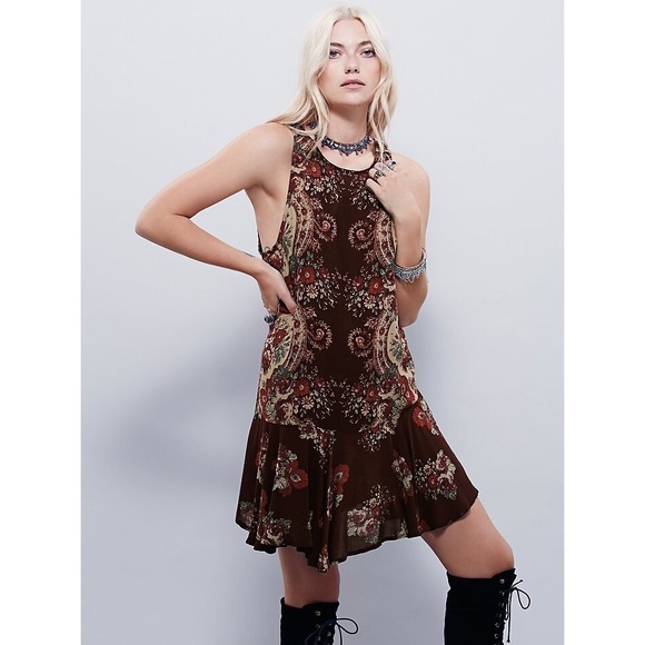 Free People Dresses & Skirts - Free people flounce hem slip