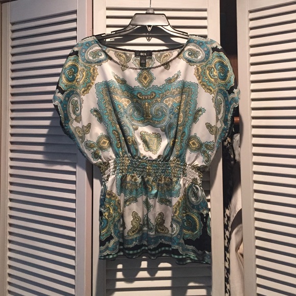 Boat neck shirt