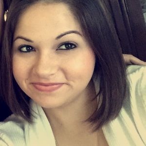 Meet your Posher, Alaina