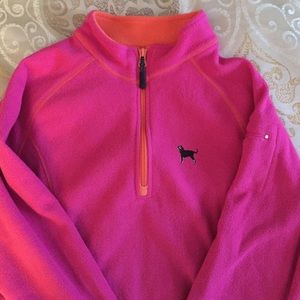 Hoodless sweatshirt