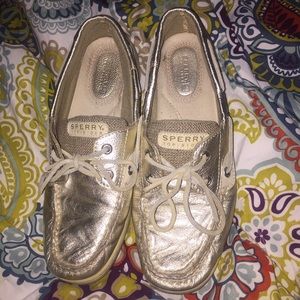 Metallic Sperrys