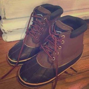 Duck boots