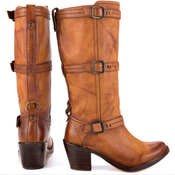 Brand New FRYE Boots! Sz 8.5. Carmen 3-Strap