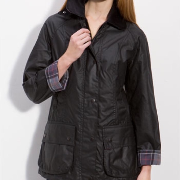 Barbour Beadnell Waxed Jacket