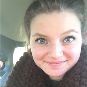 Meet your Posher, Jenni