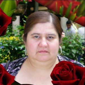 Meet your Posher, Violeta