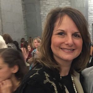 Meet your Posher, April