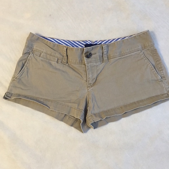 American Eagle Outfitters Pants - American Eagle khaki shorts