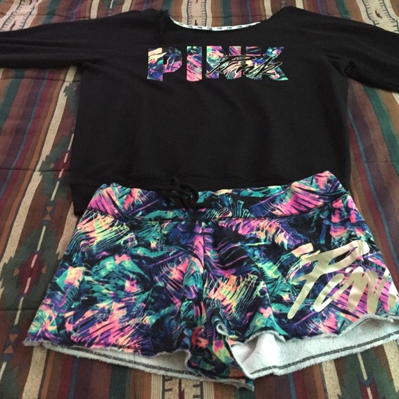 NWT VS Pink Crew&Short Set