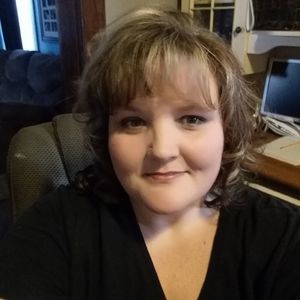 Meet your Posher, Dena