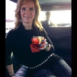 Meet your Posher, Bobbi