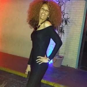 Meet your Posher, Regina